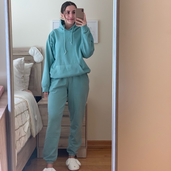 Meet your Posher, Isra - Picture 2 of 12